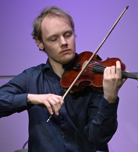 Violinist Krystof Kohout cr Robin Footitt