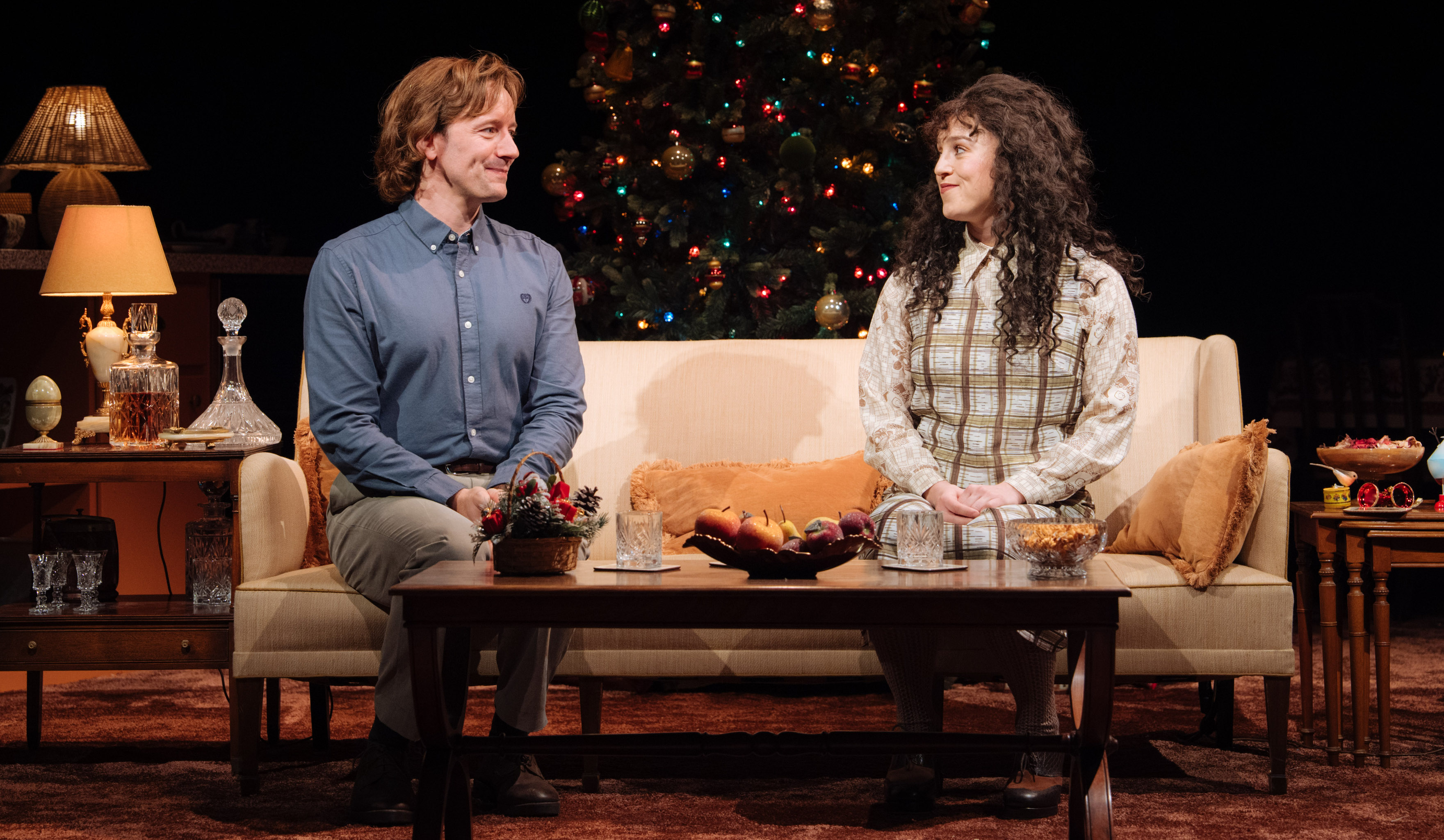 Sam Marks as Jeff, Julia Kass as Shelley in The Assembled Parties