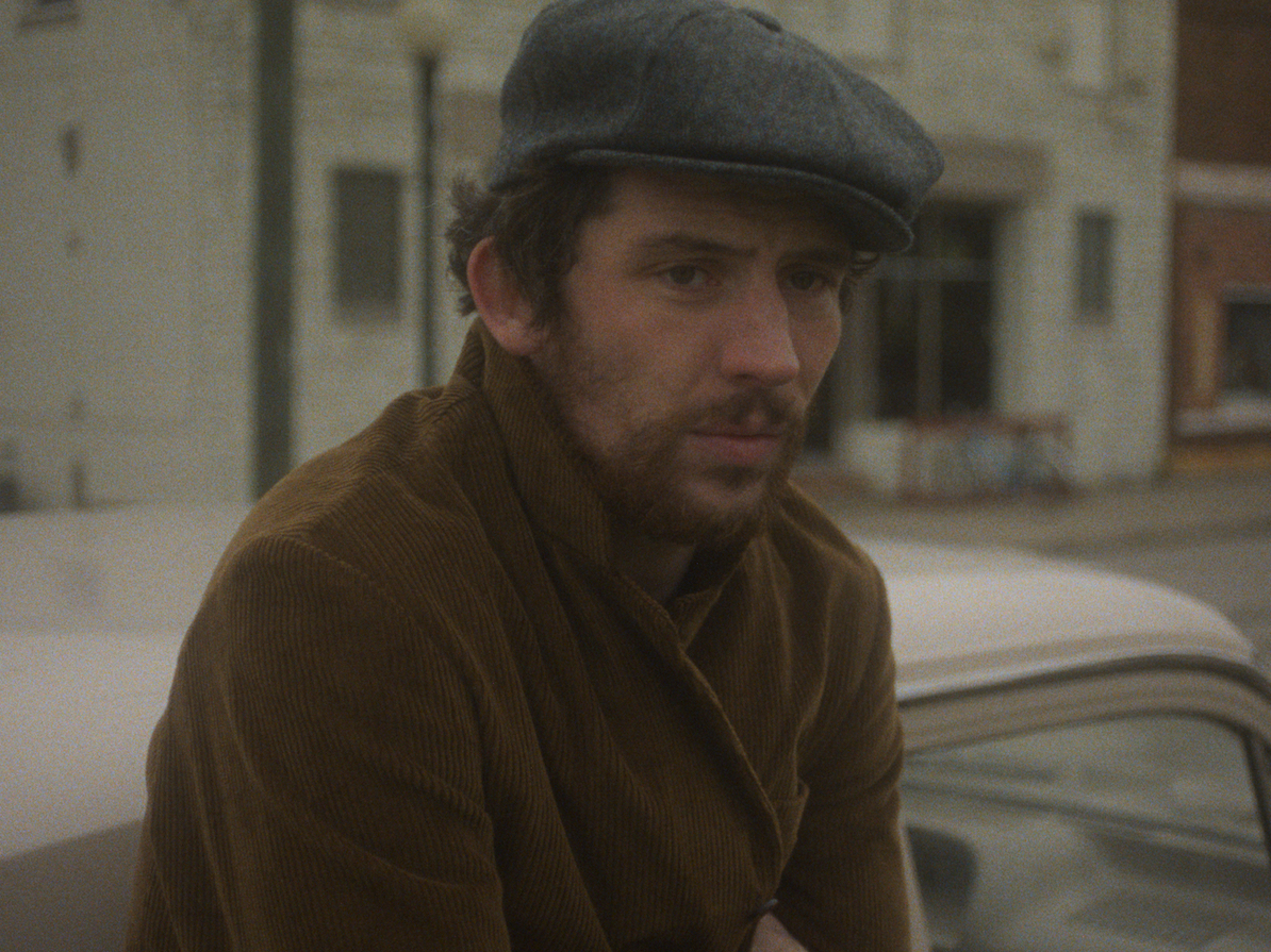 Josh O'Connor in The Mastermind