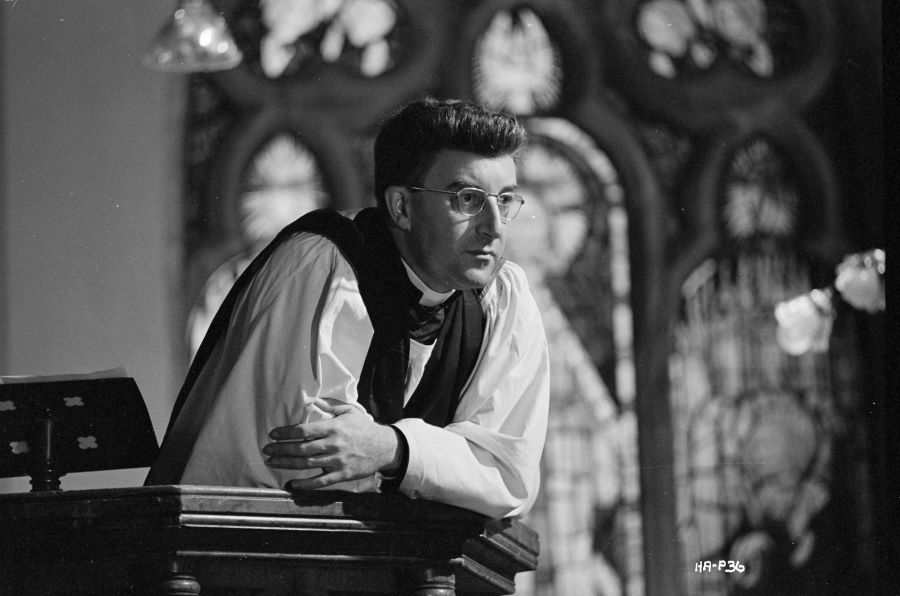 Peter SEllers in Heavens Above!