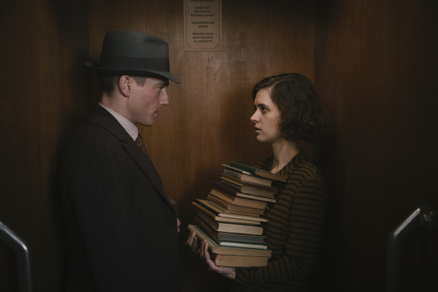 Liv Lisa Fries as Charlotte Ritter