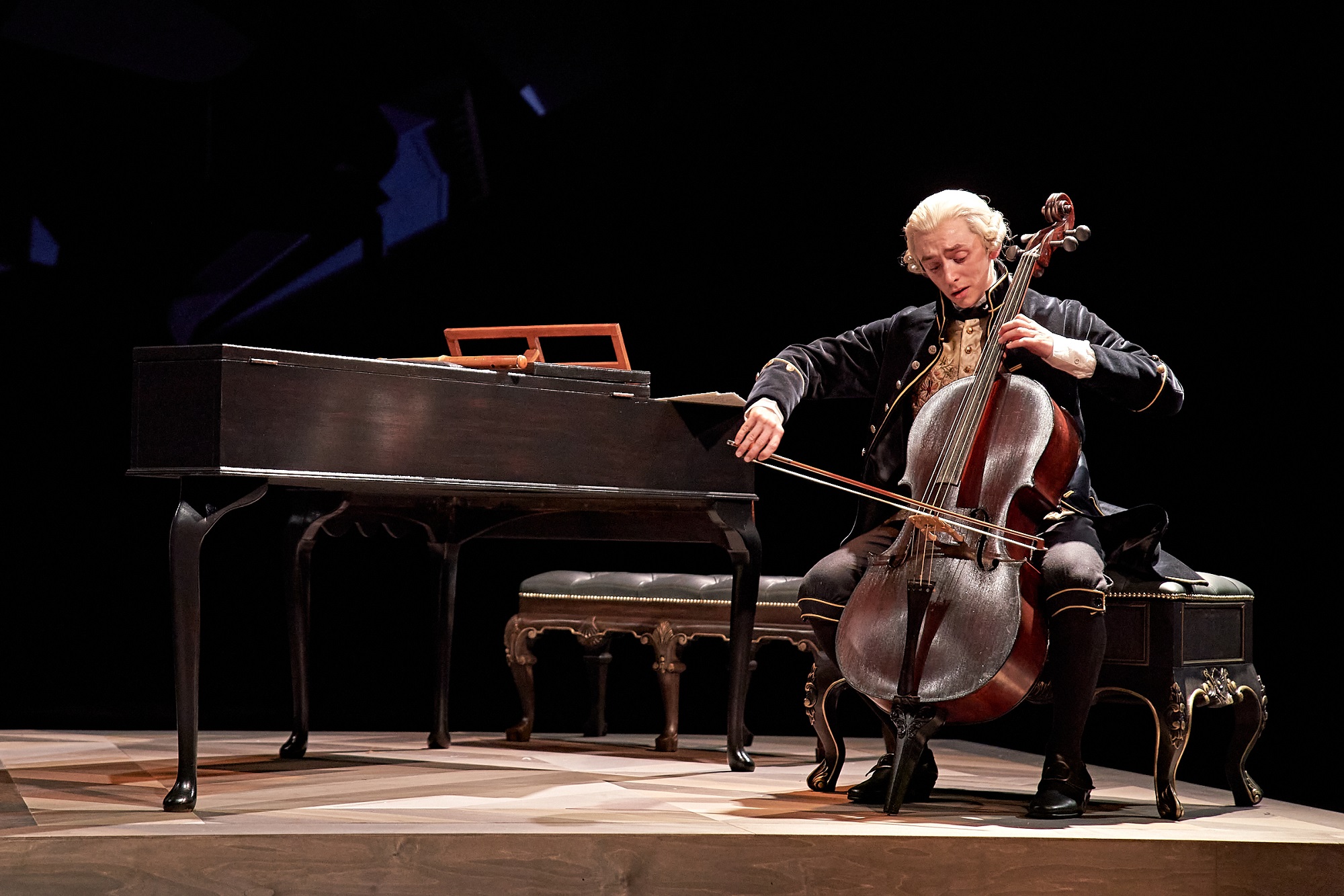 Samuel Blenkin (Carl Bach). photo by Manuel Harlan
