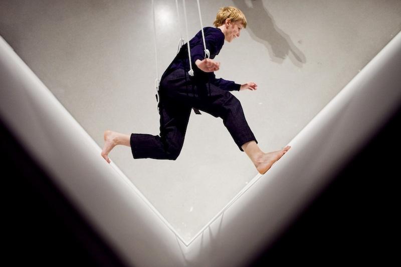 Walking on walls with Trisha Brown