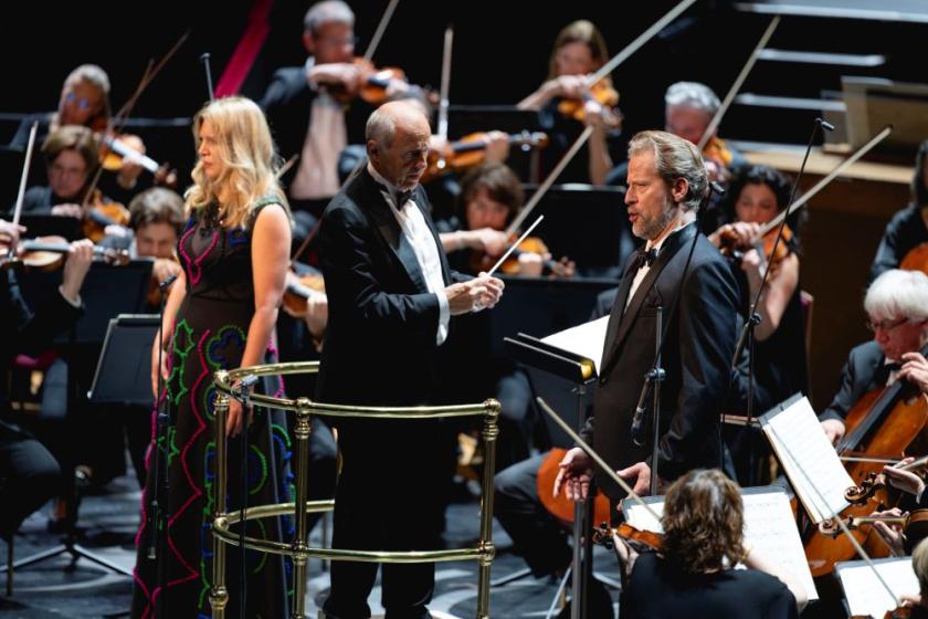 Dorottya Láng, Iván Fischer and Krisztián Cser with the Budapest Festival Orchestra