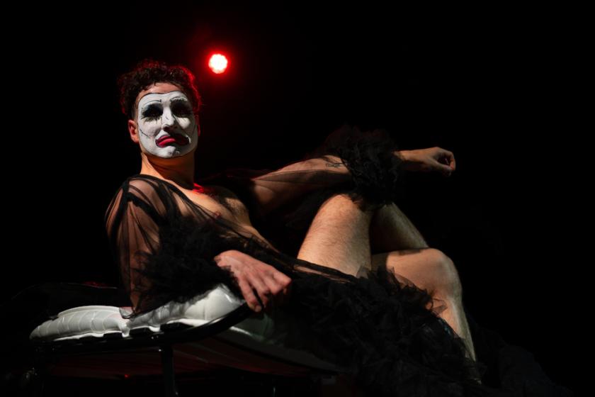 Vulnerability and swaggering self-assurance: Ryan Stewart in 'Kinder'