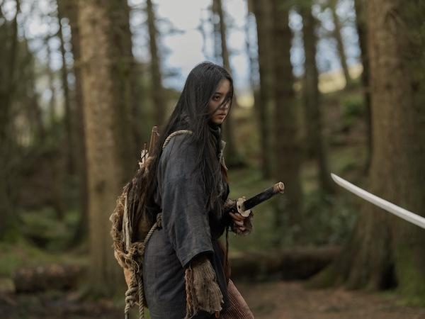 To catch a thief: Tornado (Kōki) stands her ground