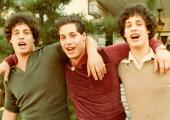 Seperated at birth: triplets Eddy, David and Bobby