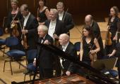 Schiff and Haitink take a bow with members of the Chamber Orchestra of Europe