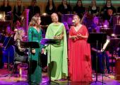 Anna Devin, Niamh O'Sullivan and Paula Murrihy in the most perfect of trios