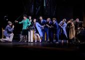 Mamma means mayhem:  Paolo Bordogna dominates as stage mother Agata in Donizetti's 'Le convenienze ed inconvenience teatrali'