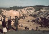Aftermath: Babi Yar, Soviet POWs burying victims of the massacre
