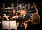 Harry Bicket conducting the English Concert during the stunning performance of 'Serse' at St Martin-in-the-Fields
