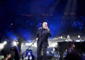 Billy Joel: a self-deprecating performer