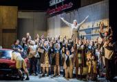 Giselle Allen's Santuzza leads an Easter singalong in 'Cavalleria Rusticana'
