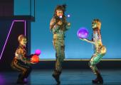 Papageno (Quirijn De Lang) and "young ones" (Llinos Haf Jones and Sophie Williams)