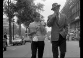 Michel (Belmondo) and Patricia (Jean Seberg) on the Champs-Elysées