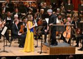 Lisa Batiashvili, Antonio Pappano and members of the London Symphony Orchestra