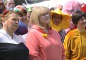 Angela (Joanna Scanlan), Polly (Sarah Lancashire) and Greta (Eiry Thomas)