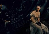 Anne Hathaway dreams a dream of Oscar glory in 'Les Misérables'