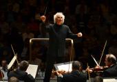 Sir Simon Rattle conducting the LSO in 2012