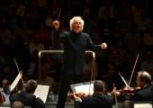 Simon Rattle, always conveying the bigger picture