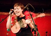 Merril Garbus of Tune-Yards with her trusty uke
