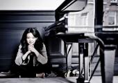 Ear-stretching: pianist Momo Kodama