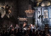 Phantasm with Elizabeth Kenny perform Dowland's 'Lachrimae' in a salt-mine chapel