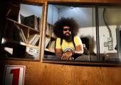 Reggie Watts: waitin' on a train