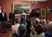Leif Ove Andsnes, Eivind Holtsmark Ringstad and Sharon Kam after their performance of Schumann's 'Märchenerzählungen' in Baroniet Rosendal's Red Room