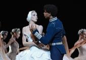 Natalia Osipova with Carlos Acosta: tragedy is not yet in her bones