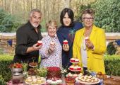 Did we not mention that Steps had reunited? Paul Hollywood with Sandi Toksvig, Noel Fielding and Prue Leith