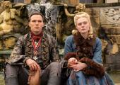 Marital bliss (not) – Nicholas Hoult and Elle Fanning