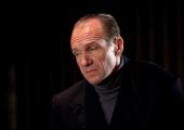 Liberal dollops of gathering psychosis: Ralph Fiennes as Richard III at the Almeida