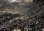 Oxford Tire Pile , Westley, California, USA, 1999 by Edward Burtynsky,