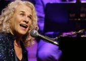 Carole King: singing the hell out of 'Tapestry'