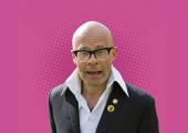 Harry Hill delivers a gag-filled show and his trademark clowning