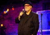 Eddie Pepitone is a club comic of the old school