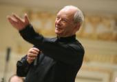 Christopher Hogwood conducting recently in Poznan