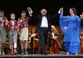 Iván Fischer with the Three Boys from the Hungarian State Opera Children's Choir and Hanna-Elisabeth Müller's Pamina