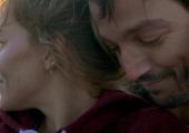 Sienna Miller and Diego Luna in 'Wander Darkly'
