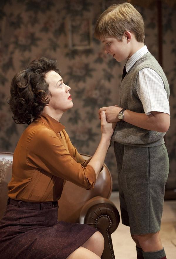 Helen McCrory and Laurence Belcher: upper-middle-class characters and their difficulties with communication