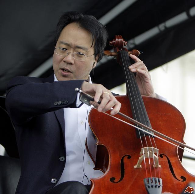 Yo-Yo Ma: the consummate performer, bringing virtuosity to absolute simplicity