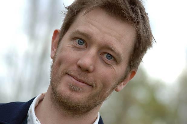 Alun Cochrane: A thoroughly amiable comic who talks about life and that
