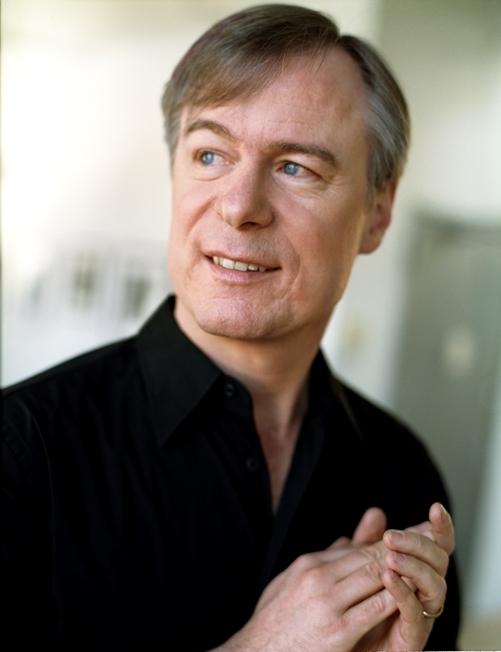 David Robertson: Urgent, sensuous Sibelius