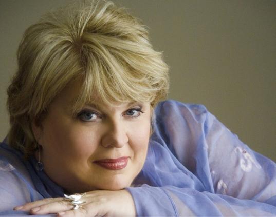 Christine Brewer: Dusting off some classics and bringing the great divas back to life