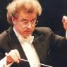 Osmo Vänskä, whose 'opening pianissimo in the Ninth flirted with that extremity, walked the tightrope of audibility, and fizzed with a desire to become audible'.