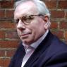 Forgetting the rest of art history, David Starkey cunningly tries to convince us that the Tudors invented the portrait 