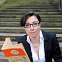 Sue Perkins, a self-confessed 'literary snob' is fed up with 'plotless' literary novels